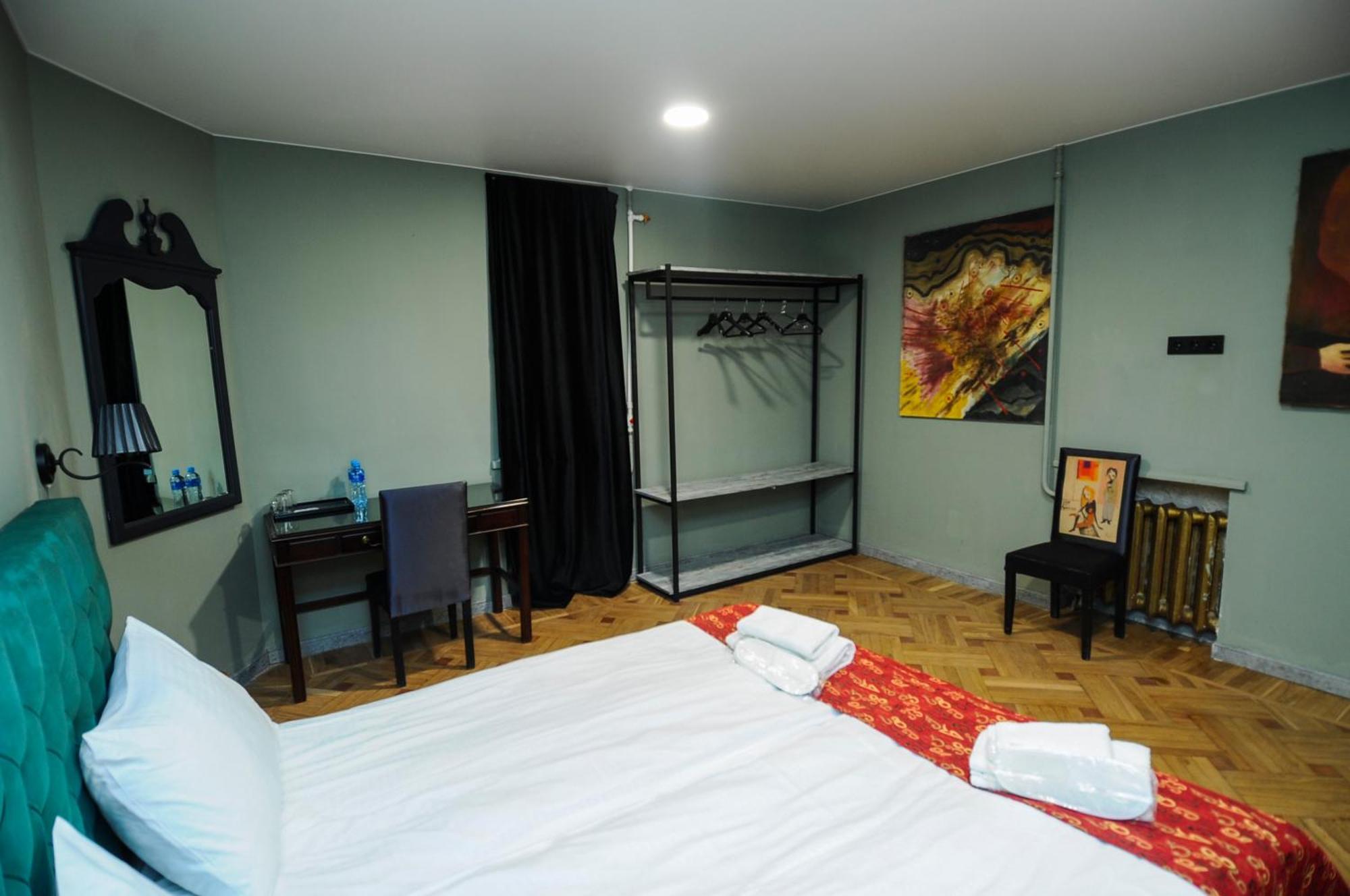 Art Hotel Home Tbiliszi Kültér fotó