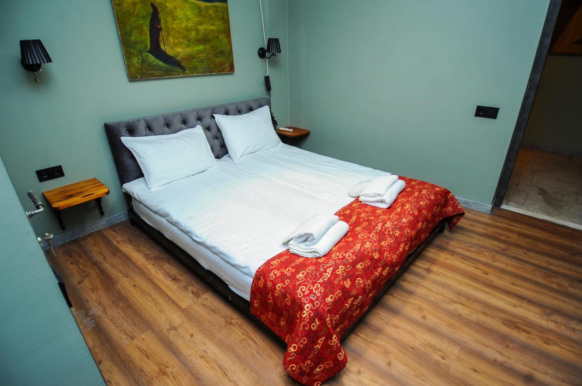Art Hotel Home Tbiliszi Kültér fotó
