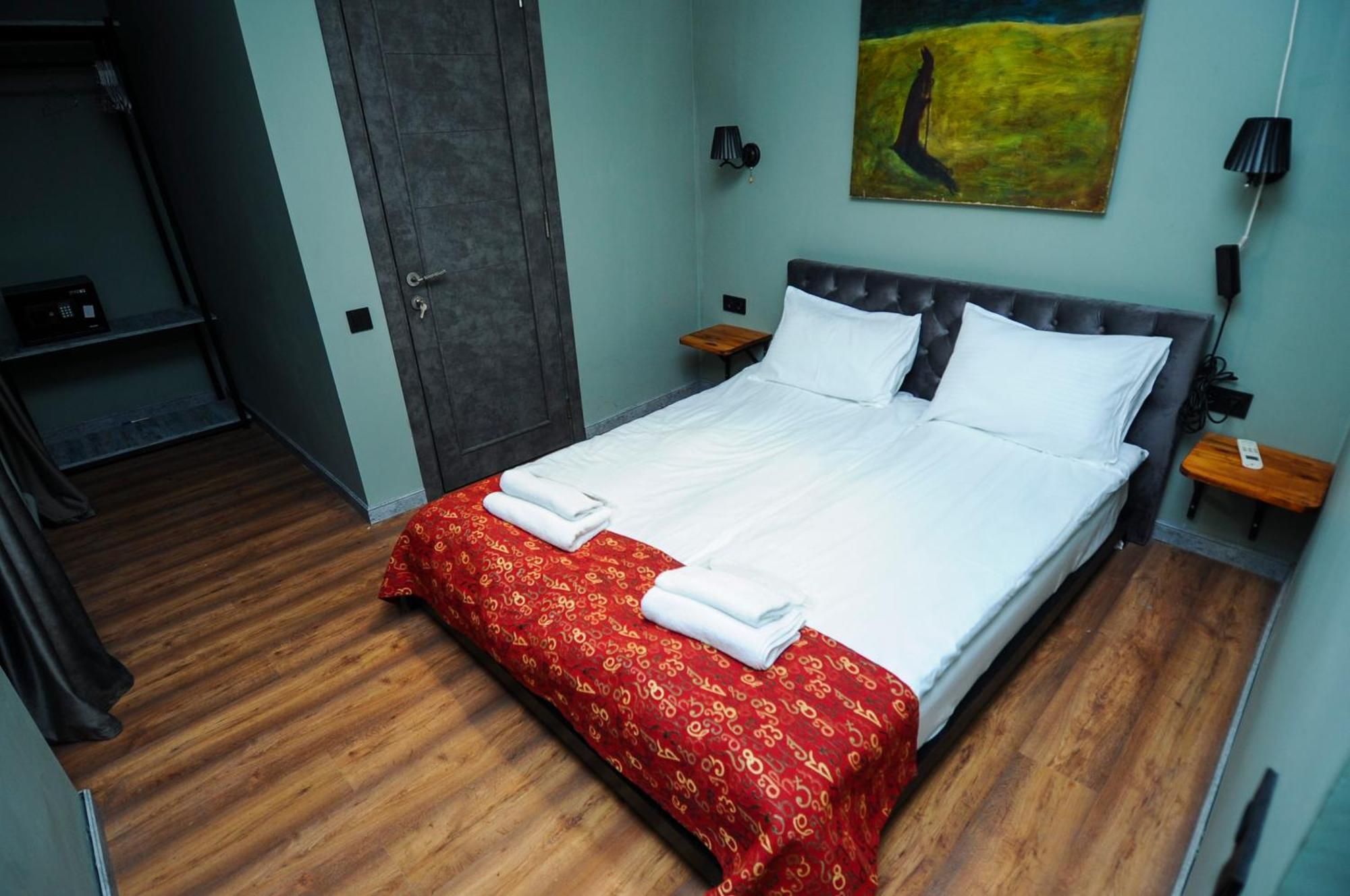 Art Hotel Home Tbiliszi Kültér fotó